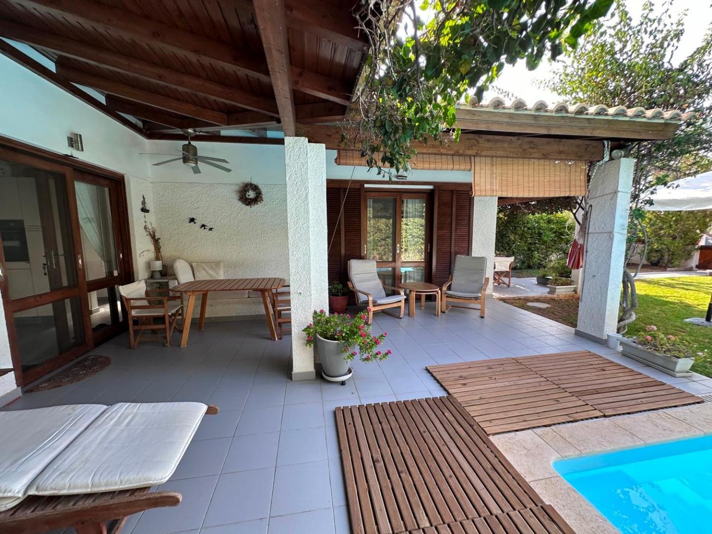 Villa Amy With A Pool In Porto Hydra By Goutos Properties Термисия Экстерьер фото